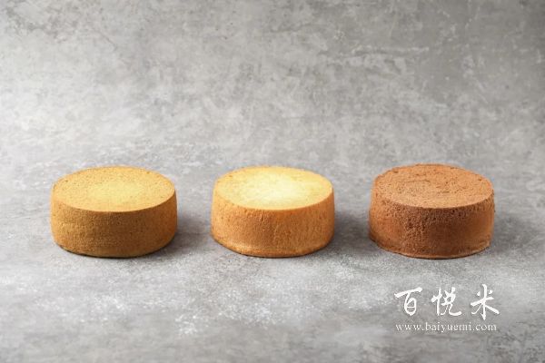 一款零失敗的戚風(fēng)蛋糕，配方簡(jiǎn)單，健康又美味